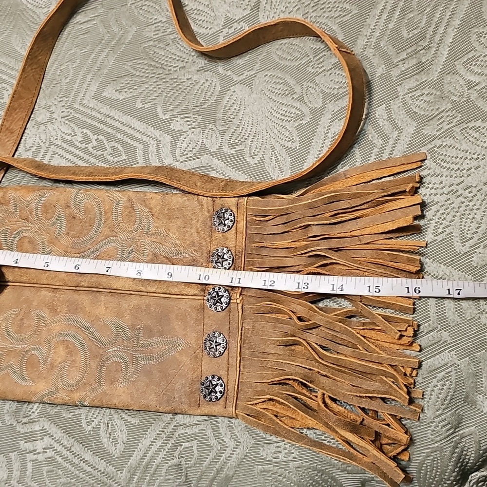 The Old Gringo NWOT Tan Fringe Boot Crossbody Bag - Picture 9 of 11